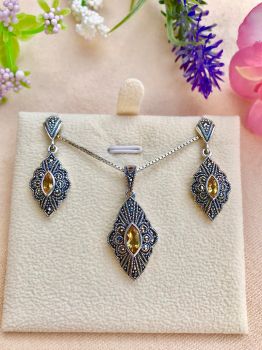 Genuine Citrine Marcasite Sterling Silver Necklace and Earrings
Gift boxed
Note: Earrings, Necklace and Set are all sold separately. Thank you.