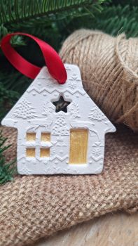 Scandi stamped white clay ornament, handmade using air dry clay. 5 cm.