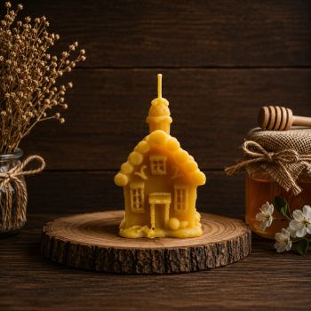 Add a festive glow to your holiday celebrations with the charming&nbsp;Xmas House Beeswax Candle.

Dimensions: 90mm (L) x 55mm (W)
Weight: 76g
Burn Time: Up to 25 hours

Crafted from 100% natural beeswax, this candle features a delightful house-shaped design that evokes the warmth and magic of the holiday season. The natural beeswax emits a soft, golden light and a subtle, sweet honey aroma, perfect for creating a cozy, festive ambiance.
A sustainable and eco-friendly addition to your Christmas decor, the Xmas House Beeswax Candle is an ideal gift or keepsake for loved ones.
Brighten your holiday moments naturally with this timeless treasure.
