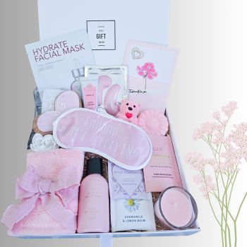 INCLUDED IN EACH BOX:
1_Collagen Sheet Mask&nbsp;
1_Repairing Hair Mask
1_Fluffy Red Socks
1_Our Handmade Earrings&nbsp;
1_3D Face Massager&nbsp;
1_Bath Confetti&nbsp;
1_Shower Gel - Tea Rose &amp; Velvet
1_Whipped Soap&nbsp;
1_Lip Balm - Rose&nbsp;
1_Beauty Collagen&nbsp;
1_Rose Soap
1_Heart Shape Bath Fizzer&nbsp;
1_Lindt Lindor Milk Chocolate Bar
1_Our Handmade Greeting Card &ldquo;Especially For You&rdquo;
&nbsp;
Presented in a Beautiful Ribboned White Gift Box
&nbsp;
&nbsp;
This gift box can be delivered either to your address or the intended recipient's address directly. Please make sure you added right address when you check out. They will NOT be sent tracked or signed for, in order to keep our gifts affordable for you.&nbsp;
&nbsp;
There is also the option to add a personalized message or name which will be typed and placed in the box, to do this please click on the personalization option and leave your message there. Don&rsquo;t forget to leave your name at the end of the note so that they know who the gift is from.
&nbsp;
We made our items to order and we will do our best to have them shipped within 1-3 days.
&nbsp;
We ensure that gift box items are carefully packed before dispatching, but some items may shift during transit. Therefore, no liability will be held for damage after shipment.
&nbsp;
You can't go wrong with one of these as a gift for someone special or a luxury treat for yourself.
&nbsp;
Thank you for visiting our shop if you have any questions please don't hesitate to ask.
Love Giffos xx
&nbsp;