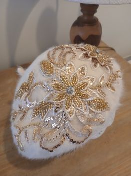 Customised Angora Berèt - Beige/Cream - Handsewn 3D Appliquè