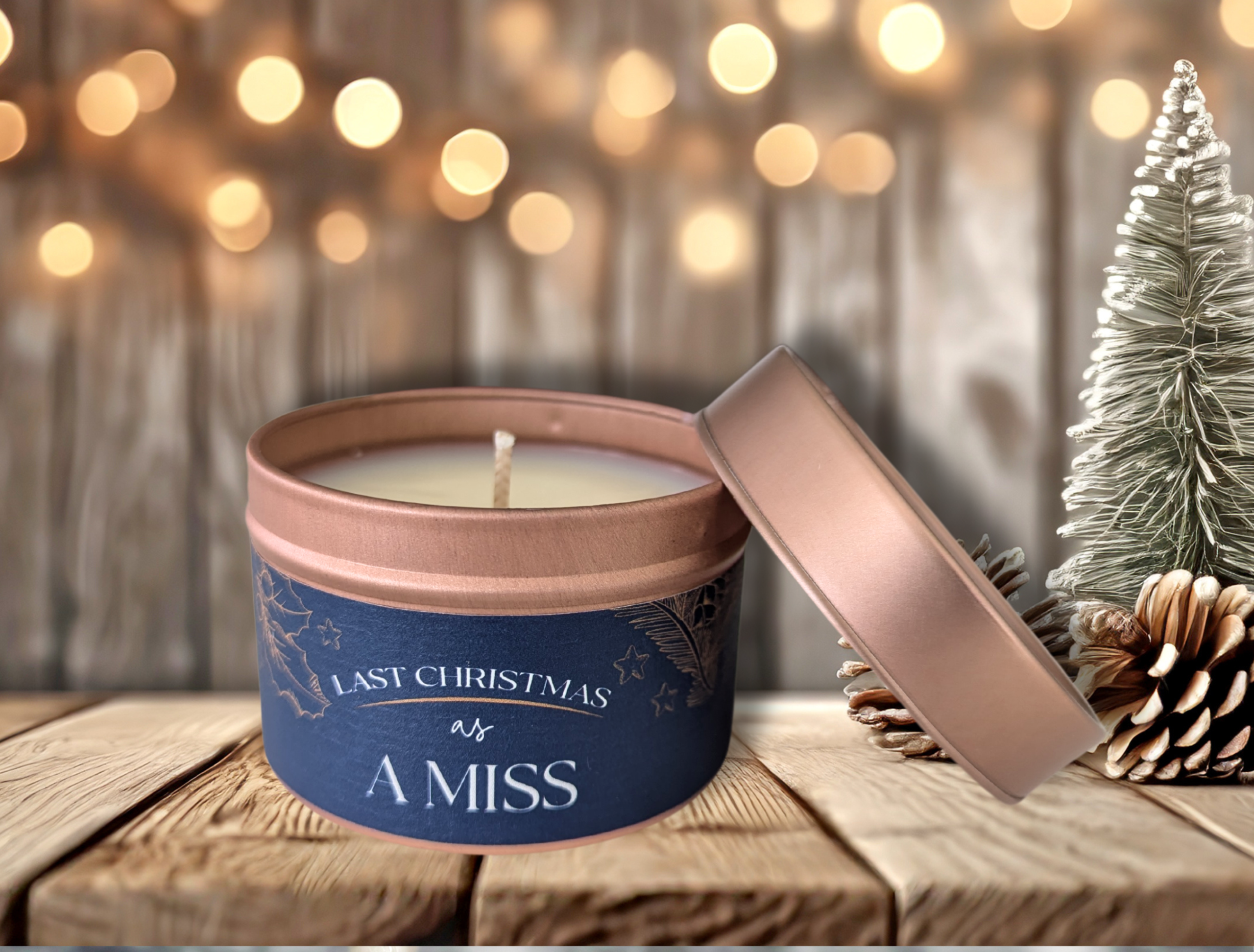 Celebrate this special milestone with our Last Christmas As A Miss Candle. Encased in an elegant rose gold tin, it fills the air with the enchanting scent of Christmas Wishes – a heartwarming blend of clove, orange, and cedarleaf. With approx. 15 hours of burn time, this 100g Liabelle exclusive is perfect for savoring every magical moment of your final Christmas before tying the knot. This Christmas candle collection is new to our own brand Liabelle Burn Time: Approx 15hrs Scent: Christmas Wishes - Clove, Orange & Cedarleaf Volume: 100g