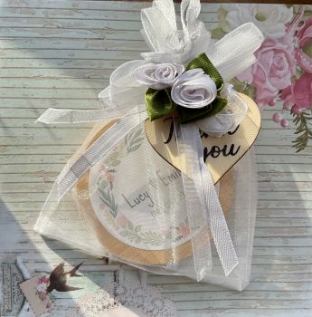 Personalised pocket mirror, perfect as wedding favours. Bulk sale available.