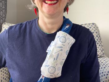 These are chemotherapy port support pillows made using soft cotton fabric. Each pillow is filled to medium firmness for comfort. There is a large flap with two sets of velcro fastenings. The velcro will enable to the pillow to be attached to a chosen area.&nbsp;&nbsp;
Each pillow can vary slightly as each are handmade. I've used this dreamcatchers fabric for these pillows. I&rsquo;ve added a handmade with love by Rodgersonhandcraft tag too.
This support pillow is ideal for use directly after chemotherapy, or if the area feels tender.&nbsp;