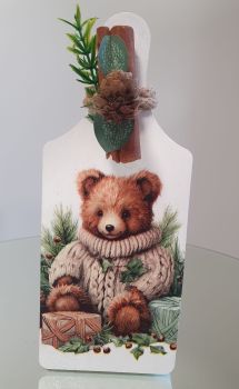 Beautiful Wooden Board nicely decorated with decoupage techniques Christmas Teddy
Unique Gift
Perfect idea for a gift or even to keep for yourself
Made with love by Mariyas Creations &nbsp;
Matching Candles avaiable