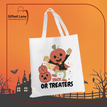 Personalised Halloween Trick or Treat Bag is a unique way to personalise a bag for Trick or Treating on Halloween night. Another special personalised gift from Gifted Lane. Check out our store today and view our full range of personalised gifts from Gifted Lane.