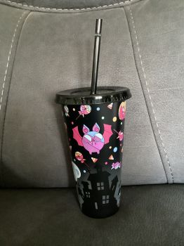 This 24oz Halloween cold cup features a spooky design with bats, owls, a house, and sweets. It changes color when you add a cold drink, making it a fun and spooky accessory
