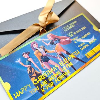 How to Order
Enter your personalisation details (name, message, and event).
Select your foil colour and envelope style.
We’ll carefully craft your ticket and dispatch it within 2–5 working days.
FAQ
Is it a real concert ticket? It’s a keepsake replica designed to reveal your surprise.
Can I customise all the text? Yes – every line can be adjusted to fit your occasion.
What finishes are available? Choose from gold, silver, rose gold, or holographic foil.
Is it a physical product? Yes – this is a tangible foil ticket sent from Ireland.