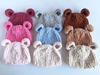 Hand knit chunky newborn baby bear hat