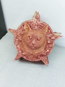 Pentagram Star Cat Trinket Treasure Box - Ready to Go - Salem Witch Familiar Spell Magic Charmed Jewelry Feline Altar Jewelry Box 14.5cm
Cast in resin before being hand-painted, this Box is perfect for anyone who has a passion for magic.
🌟 Allow for some color difference