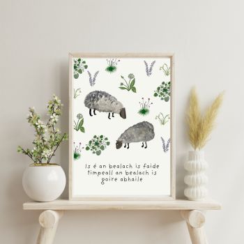Bring a little piece of Ireland into your home with this beautifully hand-painted print featuring sheep and Irish saying, meaning&nbsp; 'The Longest Way around is the Shortest way home'. This print is perfect for nature lovers, Gaeilgeoir&iacute;, or anyone with a gr&aacute; for Ireland&rsquo;s flora.&nbsp; It will make a perfect gift to grace any home abroad or closer to home.🐑🌸🌺🌻