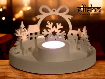 ✨ Winter Wonderland Tealight Holder ✨
Create a cosy festive glow with this delicate snowy village scene. Perfect for Christmas d&eacute;cor or gifting &mdash; just add a tealight for instant magic. ❄️🕯️
&nbsp;
Message to order!