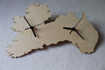 Do not have time, you can buy it here.Do You have a friend or someone to whom you want to give a gift ?We make bespoke products just for you.Special dedication(GOOD LUCK from&hellip;&hellip;, Best wishes ,Place your birthday, whatever you want&hellip;..)
It is possible order different shape and picturesengraved
Map of Ireland and Australia
County Shape3 mm thickness plywood Clock
size: 29cm x 18cm
11,5 X 7 inch
You can order a different inscription &amp; engraver (FREE)