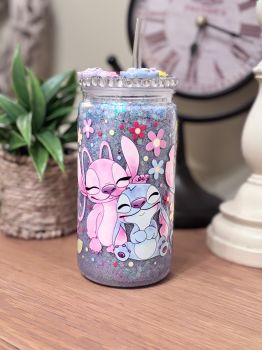 &nbsp;
A fun and colourful 16oz acrylic glitter tumbler featuring a cute blue character surrounded by flowers, complete with a matching decorative topper. Perfect for kids, fans of cute characters, and unique Irish handmade gifts.