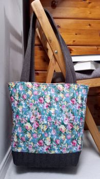 Quilted tote bag&nbsp;