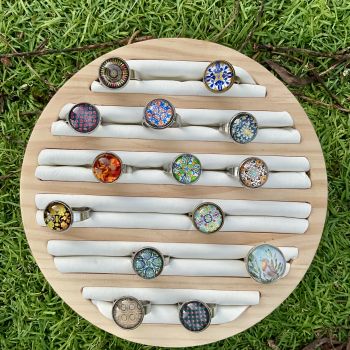 Adjustable stainless steel glass ring