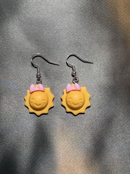 Happy suns with pink bow earrings