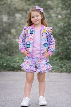 100% Cotton, K-Pop inspired themed outfit perfect for any little fan.
Available in sizes age 1-2 up to 12-13.
Please Note: this is a pre-order item and will not ship until early March
&nbsp;