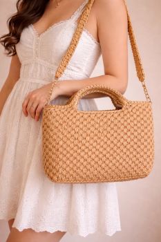 Crocheted handbag in cream/off white colour with gold chain detailing, using T-shirt/ribbon yarn.&nbsp;
