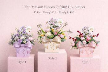 Artificial flower. Please choose your style in order. Please make the perfect add-on gift or home decor item&nbsp;