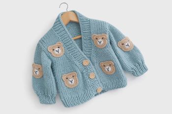 Adorable Teddy Bear Sweater Available for 2-year-olds&nbsp;