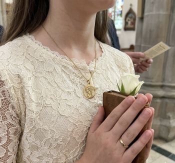 First Comunnion/ Confirmation jewellery gift.