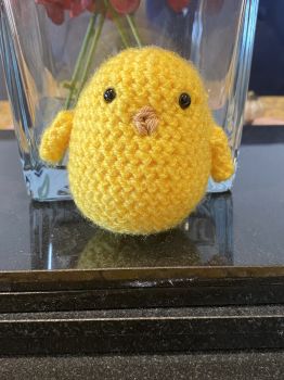 This small crocheted amigurumi will make a good toy for kids or Easter decoration