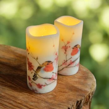 Large candle 16 cm tall
Led&nbsp;
Battery operated