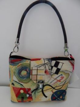 EACH GL&Eacute;ASTA BAG IS DESIGNED AND HANDMADE IN IRELAND IN MY HOME STUDIO. 
A GL&Eacute;ASTA BAG IS A GENUINE ORIGINAL CREATION PRODUCED IN LIMITED QUANTITIES.