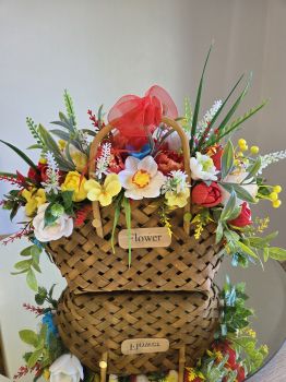 Handmade Scented Soap Bouquet in a Beautiful Large Basket
&nbsp;
Handmade Scented Soap Flowers Nicely Decorated in a Beautiful Bouquet
Scent &ndash;Flower garden
Soap flowers will delight you for a long time
Flowers can be used directly for their intended purpose
The soap bouquet will be wonderful interior decoration
A bouquet of soap flowers will surprise any woman
This is very unique and unexpected present
You can present a bouquet for any occasion
Mothers Day
Valentines Day
Birthday