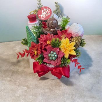 🎄 Christmas Collection &ndash; Handmade Luxury Soap Flower Arrangement 🎄
Bring the magic of Christmas into your home with this beautifully handcrafted festive arrangement. Featuring elegant soap flowers, charming seasonal decorations, and a delightful long-lasting fragrance, this unique piece makes a perfect gift or table centerpiece.
✨ Handmade with care
✨ Beautiful Christmas-themed design
✨ Long-lasting fragrance
✨ Perfect for gifting, home d&eacute;cor, or festive celebrations
✨ Reusable decorative container
Each arrangement is individually crafted, making every piece truly unique.