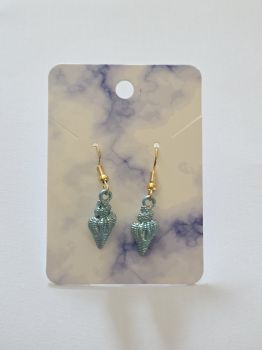 Small simple coloured charm of a Sea shell as earring.&nbsp;