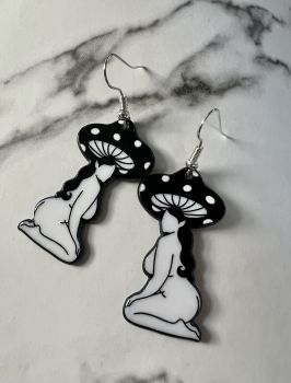 Super funky earrings,lightweight.