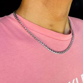 Statement Curb Chain.
Perfect for everyday wear.
Great for Gifting, Birthday, Prom, Holiday.