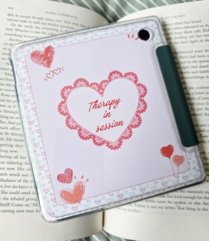 Elevate your reading experience with a premium, hand-crafted E-reader insert, designed to fit beautifully behind any clear TPU case. Hand-made right here in Ireland, these inserts are the perfect, fuss-free way to personalise your e-reader to match your current reading mood or favorite book aesthetic!
