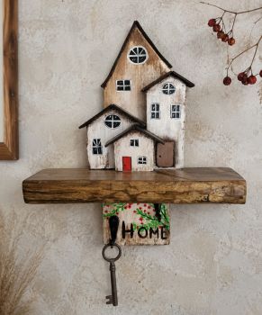 Beautiful handcrafted wooden key holders with 2 hooks, painted with acrylic and varnish, are perfect for every entryway or for a special rustic gift! 24/9/19 cm!