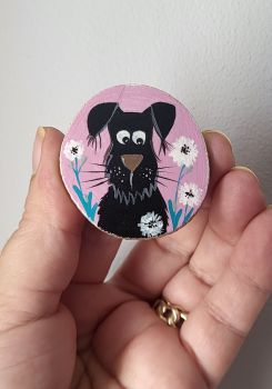 Hand-painted wooden magnet perfect for your fridge, office or any room with a magnetic boarg! Approx. 4/4 cm makes a special gift!