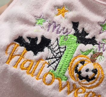 &nbsp;
Make their first Halloween extra special with a personalised embroidered baby bib. Featuring &ldquo;My 1st Halloween&rdquo; and your little one&rsquo;s name, this adorable bib makes a beautiful keepsake and is perfect for those all-important Halloween photos