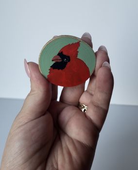 Handmade wooden magnet, hand-painted with acrylic, with a strong, tiny magnet, features a cute red bird, perfect for your fridge or as a unique gift. Approx. 5/5 cm.