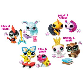 

2 colourful, bobblin' Littlest Pet Shop pets per set
3 themed mini accessories included
1 collector card revealing personality, level and rarity
Purse-shaped packaging
Part of the Opposites Attract theme, 4 sets to collect (each sold separately)
Styles and characters sent at random

