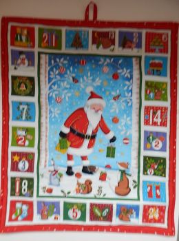 HANDMADE REUSABLE ADVENT CALENDAR.
COUNTDOWN TO CHRISTMAS DAY.&nbsp;
FILL THE POCKETS WITH TREATS, MESSAGES OR SMALL GIFTS.
USE YEAR AFTER YEAR.