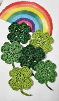 &nbsp;Celebrate St. Patrick&rsquo;s Day and your love for Irish crafting with this beautiful pack of 6 handmade crochet shamrock appliques!