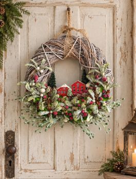 Rustic, handmade winter wreath, made with natural branches, wooden houses and realistic, frosted greenery and berries.
Measuring 36/36cm is perfect for a cozy, cute, snowy scene.