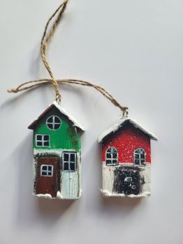 Set of 2. vintage-style wooden Christmas houses, perfect for winter decor or as a unique gift.