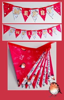 
Design: Festive robin and winter botanical pattern with gold "Merry Christmas" lettering.


Material: High-quality, 100% Cotton fabric&nbsp;
