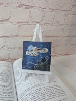 A handmade 7.5 &times; 7.5 cm magnet with a hand-painted night-sky background, clay owl and tiny paper letter.
