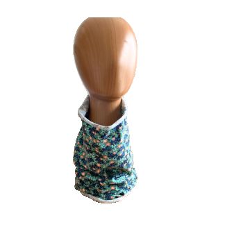 Multi-functional gaiter/ headband made from cotton jersey, with a casual raw hem. This versatile accessory is useful year-round, worn as a snood, headband, hat or face-covering. Ideal for sports-wear. Floral pattern - small pink and navy flowers on mid green background &ndash;&nbsp; Sustainably producted&nbsp; Oeko-Tex Cotton Jersey