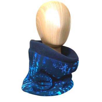 Lovely cosy fleece lined snood,  ideal to keep you warm this autumn / winter.
Handmade in Ireland using  beautiful fabrics.
Wear over your autumn coat or jacket,  or indoors to keep you warm and cosy.
Ideal for family, friends and Xmas gifts.

Blues and  Black  Abstract Design in  Chiffon  with Black polar fleece lining.