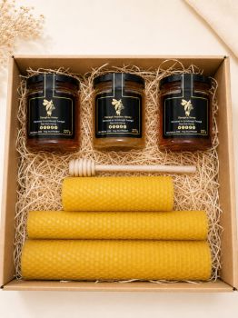 This Donagh Bees gift set is a true treat for anyone who loves honey and bee products. With its beautiful presentation and a range of high-quality products, this gift box is sure to impress. The carefully selected wildflower, heather and spring honey from Inishowen, Ireland, are all made from pure nectar by the Donagh honeybees. The hand-crafted beeswax candles are the perfect addition to any dining table, adding a warm and inviting ambiance to any room. The products are presented in a red wood wool-lined cardboard gift box, making it a perfect and thoughtful gift for any special occasion.
The gift box includes:1 x 227g Donagh Wildflower Honey1x 227g Donagh Heather Honey1 x 227g Donagh Spring Honey1 x Wooden Dipper
1X Rolled Beeswax Candle Set