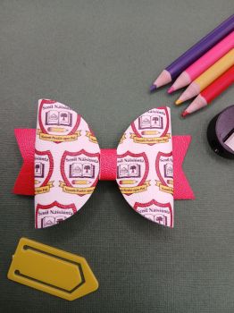 Back to School or starting school? Make your littles ones school uniform extra special with the Primary school hair bow. Order a matching school uniform hair bow on a clip with their school crest. Available as a medium sized bow on clip or as two smaller bows suitable for pigtails.
Orders can take up to two weeks